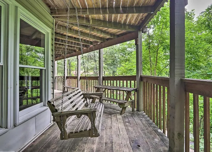 Gatlinburg House With Pool Table And Forest Views! Villa