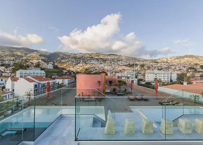 Luxury Hotels in Funchal (Madeira)