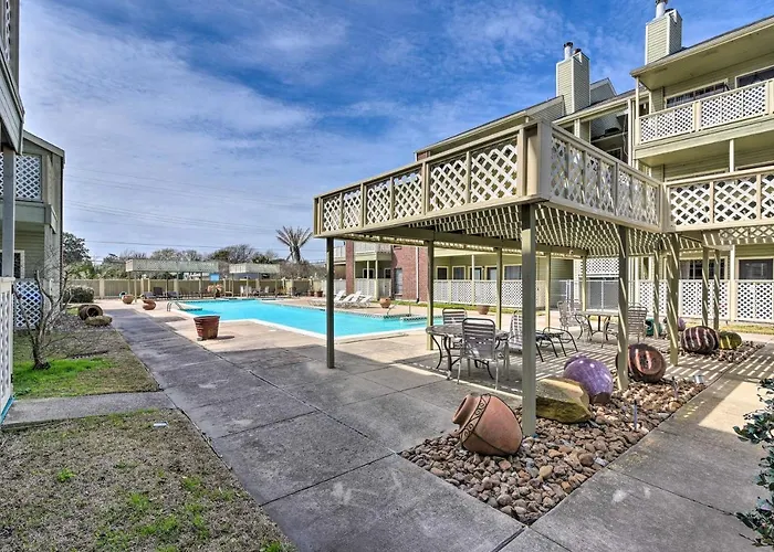 < 1 Mi To Stewart Beach: Gem In East End Galveston