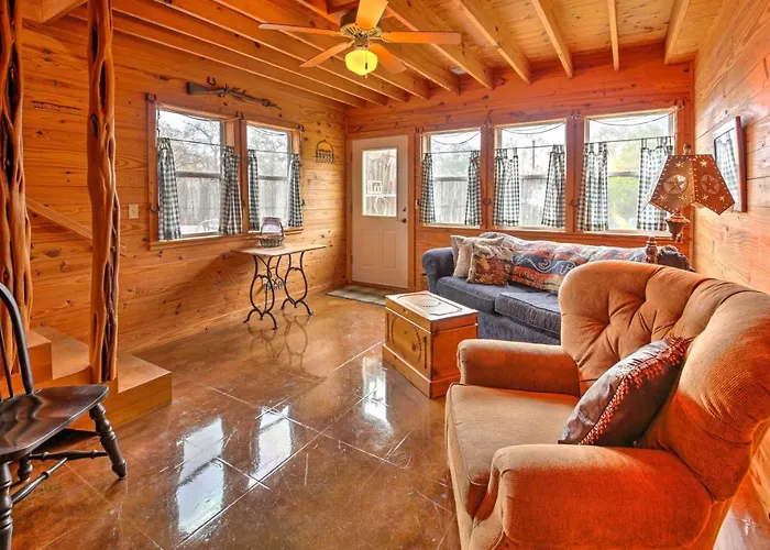 'Ark Bunkhouse' Fredericksburg Hideaway W/ Hot Tub Villa