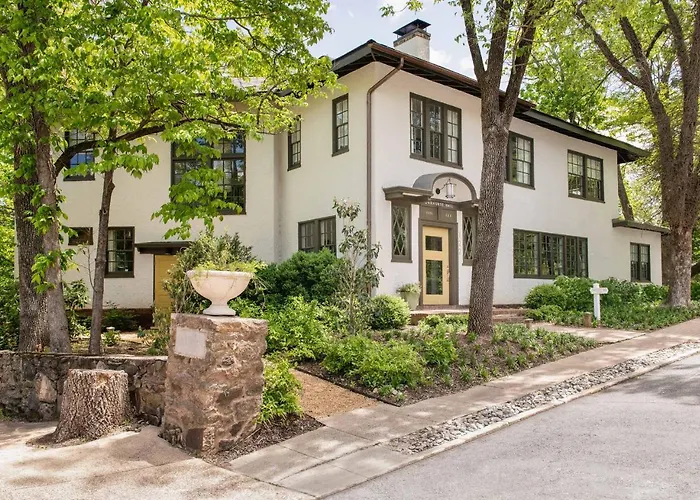 Oakhurst Inn At The University Charlottesville