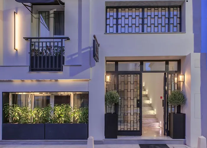 Luxury Hotels in Zakynthos Town