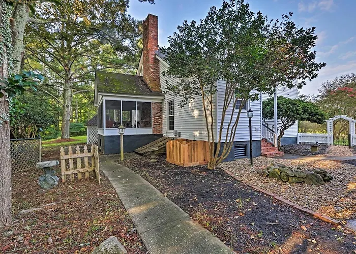 Newnan Retreat On 95 Acres Hike, Bike And More Villa