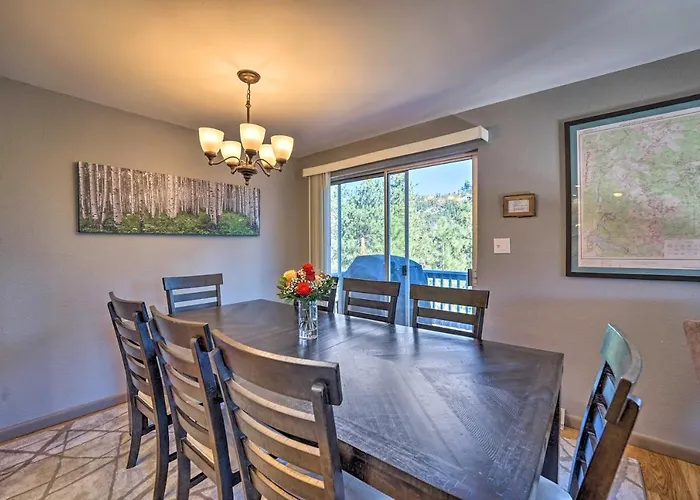Luxe Updated Home W/ Grill + Hot Tub: 4 Mi To Rmnp Estes Park