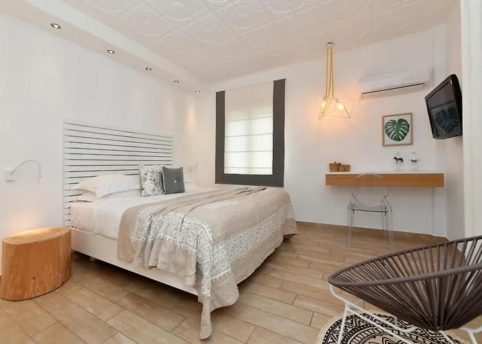 Parikia (Paros) Boutique Hotels
