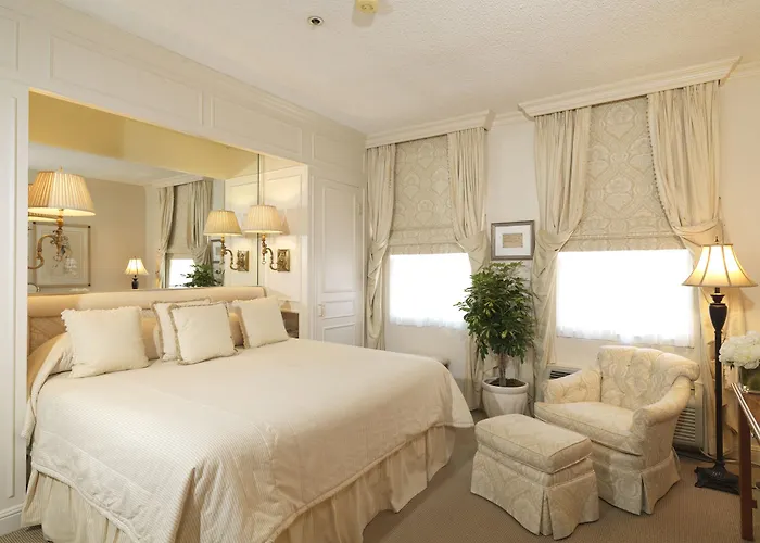 The Chesterfield Hotel Palm Beach