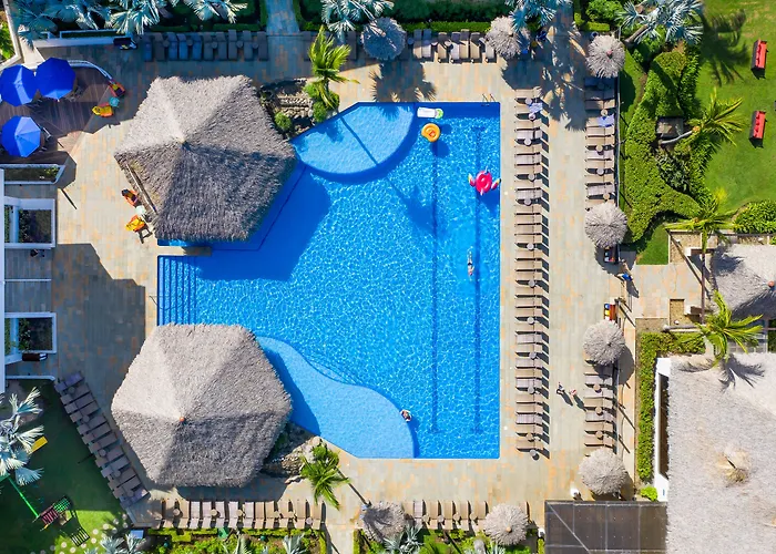 Playa Flamingo All Inclusive Resorts