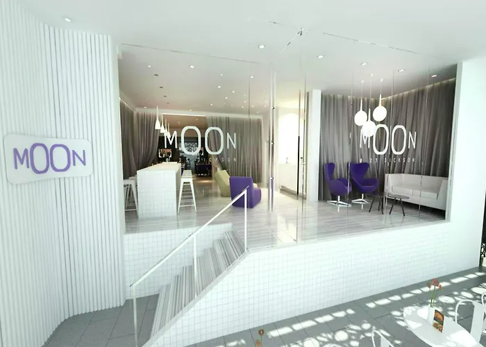 Moon 23 Hotel Singapore