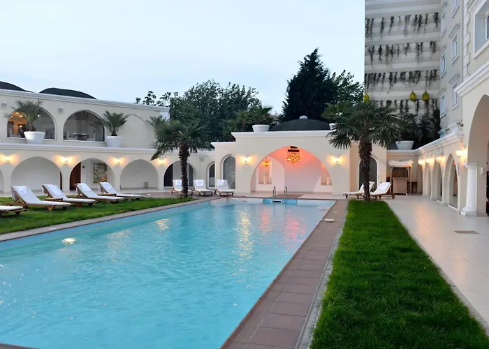 Holiday Inn Istanbul City By Ihg 5 star