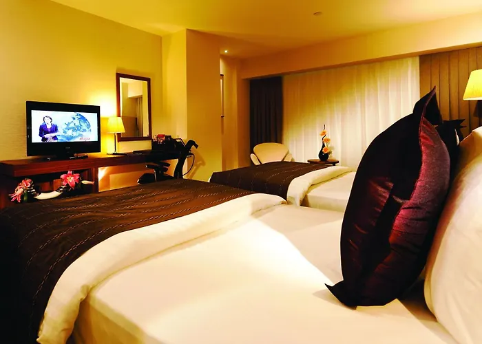 Crowne Plaza Istanbul Harbiye By Ihg Hotel 5 star