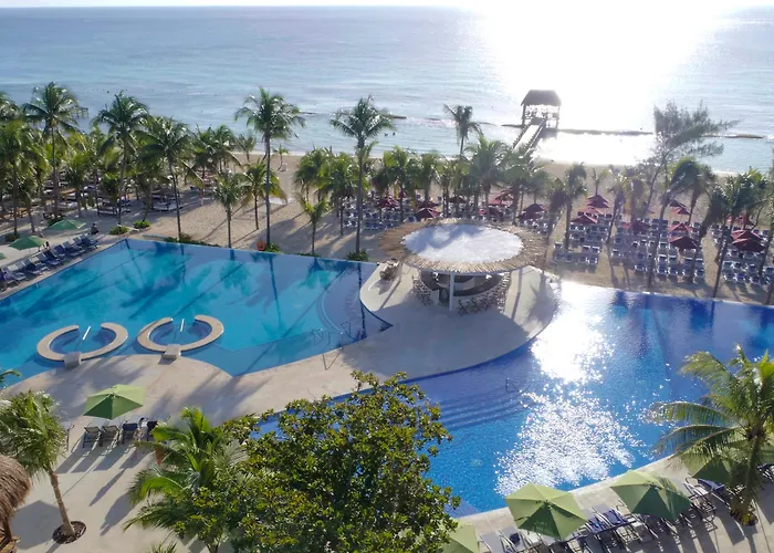 Residences At The Fives Playa del Carmen 5 star