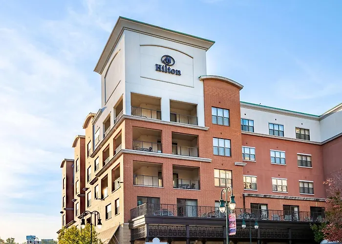 Hilton Promenade Branson Landing Hotel