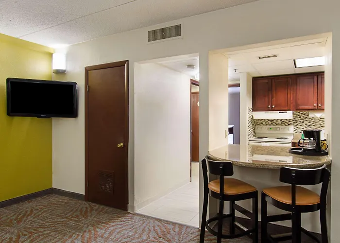 Quality Inn & Suites Worcester