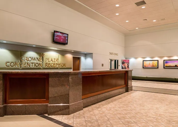 Crowne Plaza Springfield Convention Center By Ihg Hotel