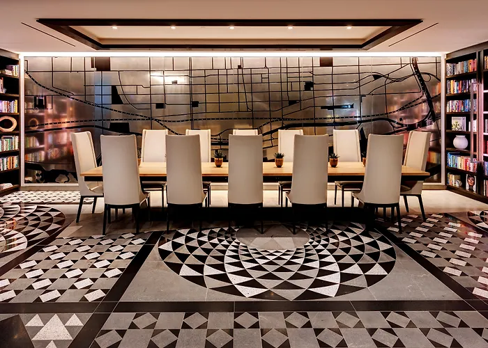 Mississauga 5 Star Hotels