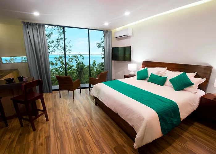 Bacalar Boutique Hotels