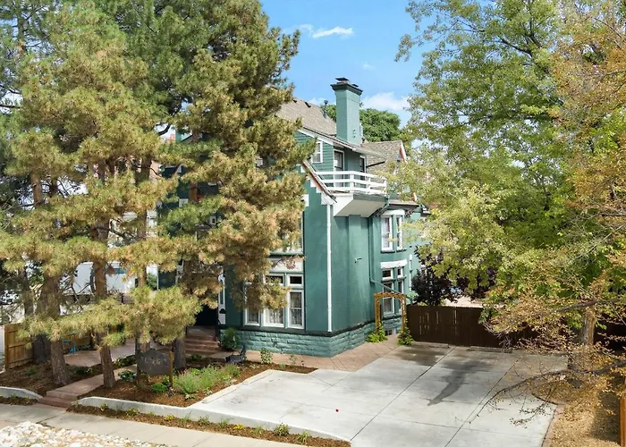 Flora House Denver 5 star