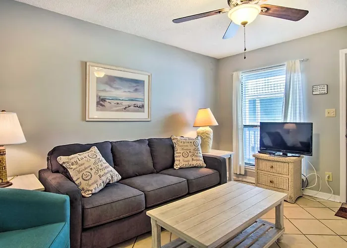 Gulf Shores Condo W/ Pool Access: Steps To Beach!