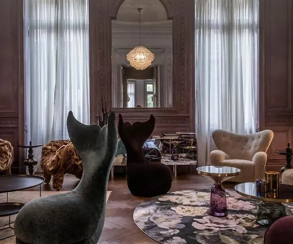 Luxury Hotels in Bordeaux