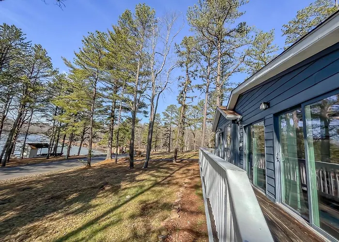 Iconic Cabin Hot Tub Fire Pit Lakefront Dock Pet Friendly And More Oakland