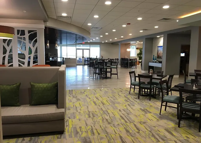 Holiday Inn Hotel & Suites Daytona Beach On The Ocean By Ihg