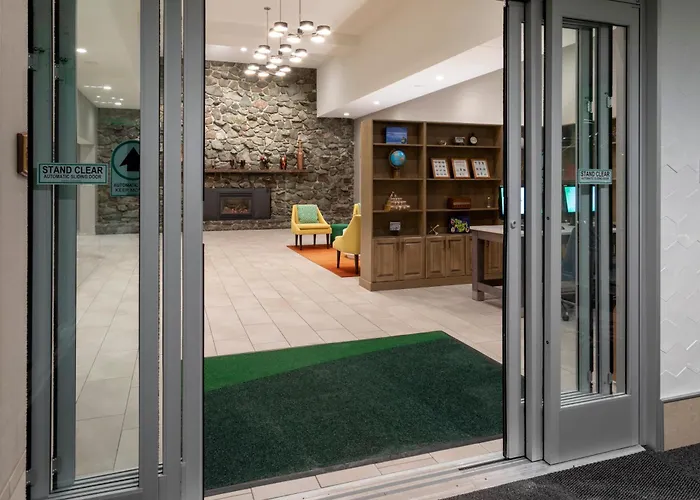 Holiday Inn Marquette By Ihg