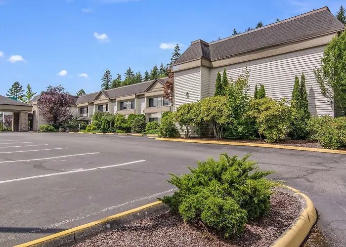 Guesthouse Inn & Suites Poulsbo