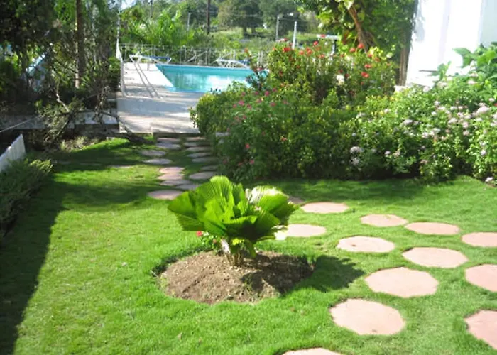 Paradise Brandon Hill Guest House Montego Bay