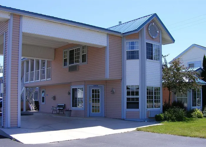 The Lodge Charlevoix