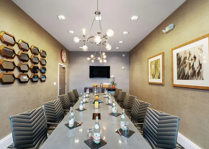 Doubletree By Hilton Galveston Beach
