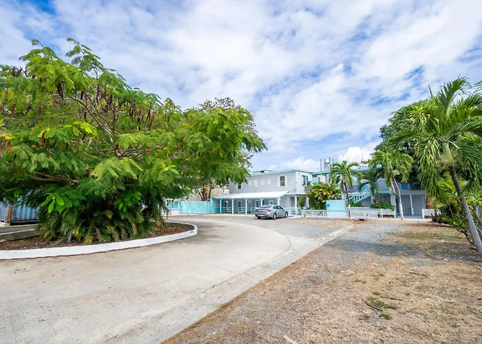 West Coast Inn'S Rincon