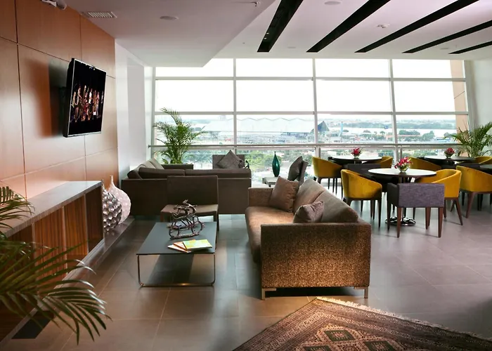 Holiday Inn Guayaquil Airport By Ihg 5 star