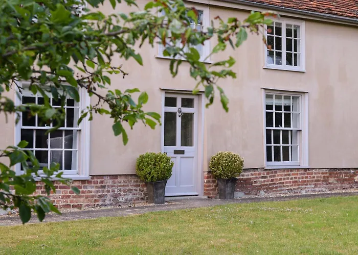 Ipswich 5 Star Hotels