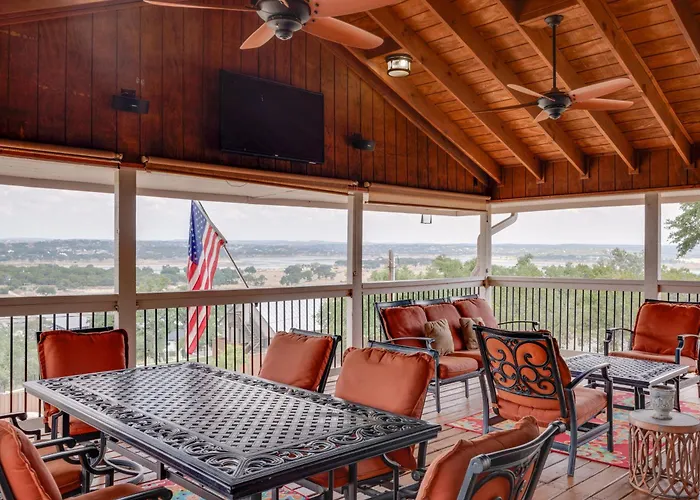 Canyon Lake Home: Hill Country & Water Views!