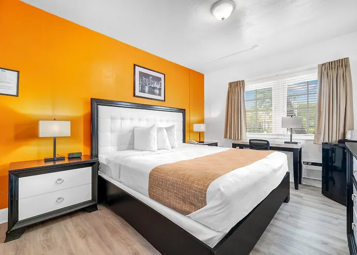 Travelodge By Wyndham Miami Biscayne Bay