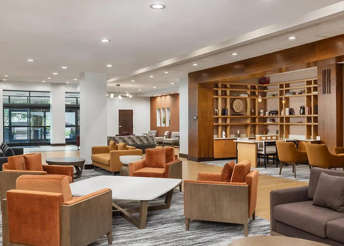 Doubletree By Hilton Greensboro Airport
