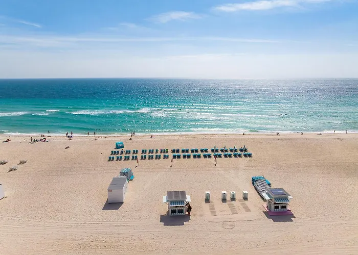 The Savoy Hotel & Beach Club Miami Beach