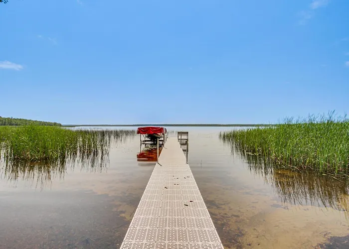 Quiet Lakefront Grand Rapids Cabin On 5 Acres