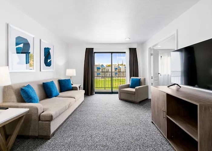 Las Vegas Serene Hotel