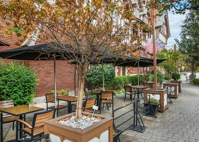 Best Western Premier Mariemont Inn Silverton