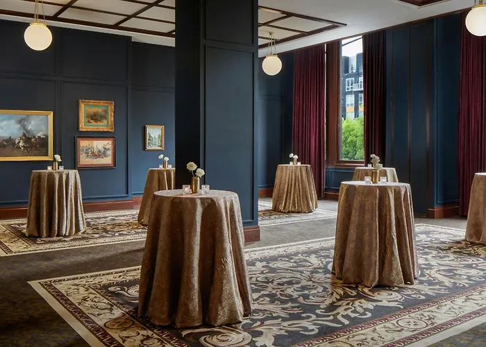 Hotel David Whitney, Autograph Collection Detroit