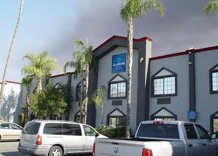 Hiltop Hotel Bakersfield