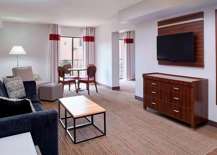 Four Points By Sheraton Detroit Novi