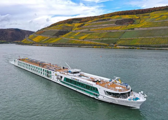 Luxury Hotels in Cologne