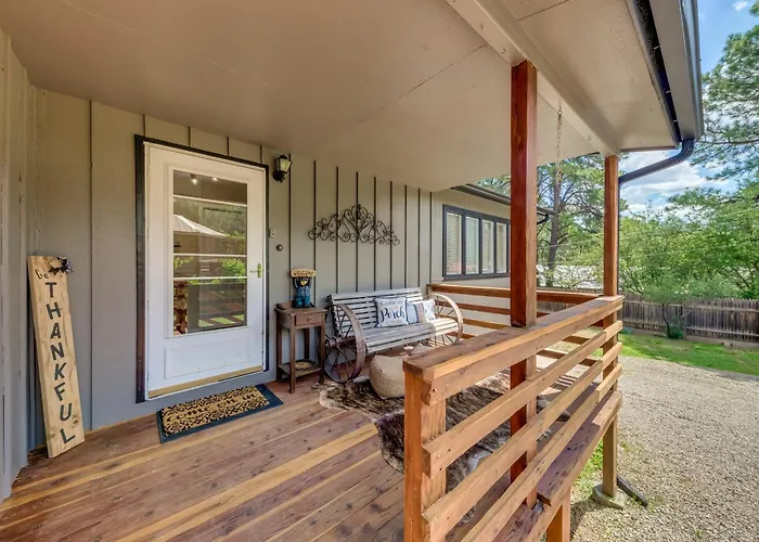 Ruidoso Home With Patio, Walk To Restaurants!