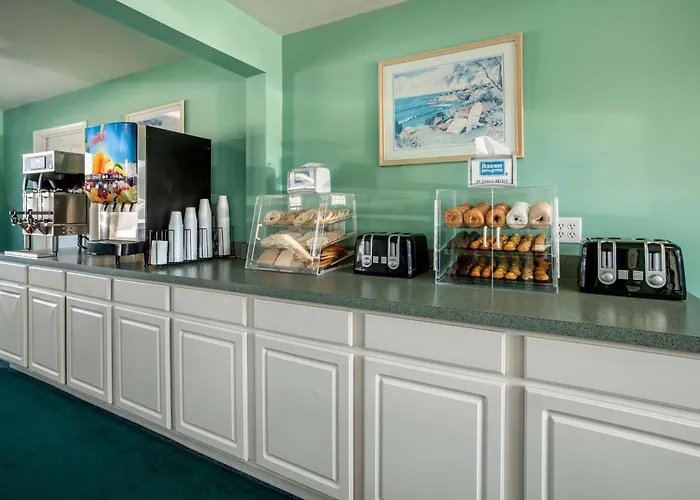 Rodeway Inn & Suites Rehoboth Beach