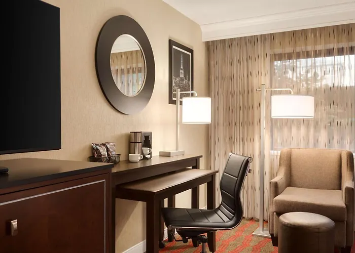 Doubletree By Hilton New York-Laguardia Hotel
