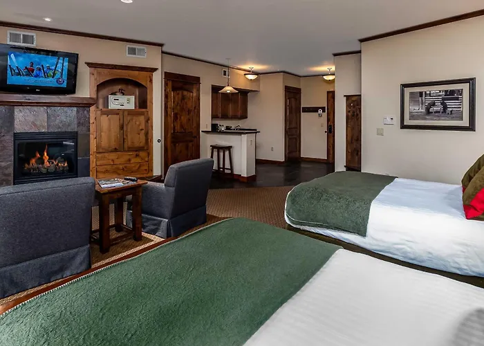 Lodge At Whitefish Lake