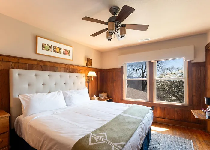 Snowbird Mountain Lodge - All-Inclusive Adventure Robbinsville