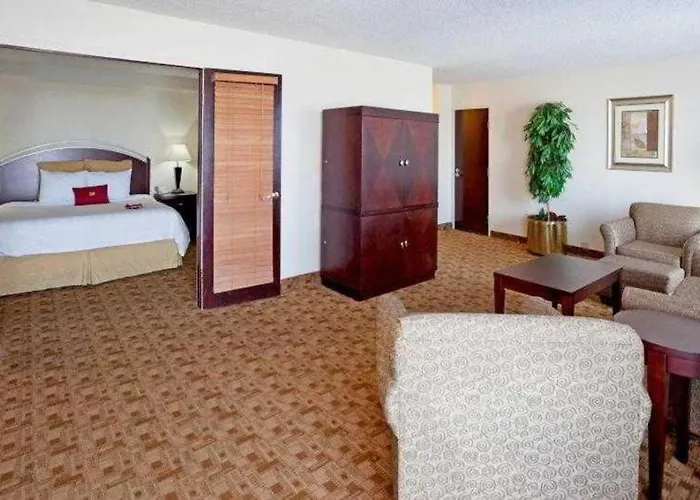 Radisson Hotel Austin - University